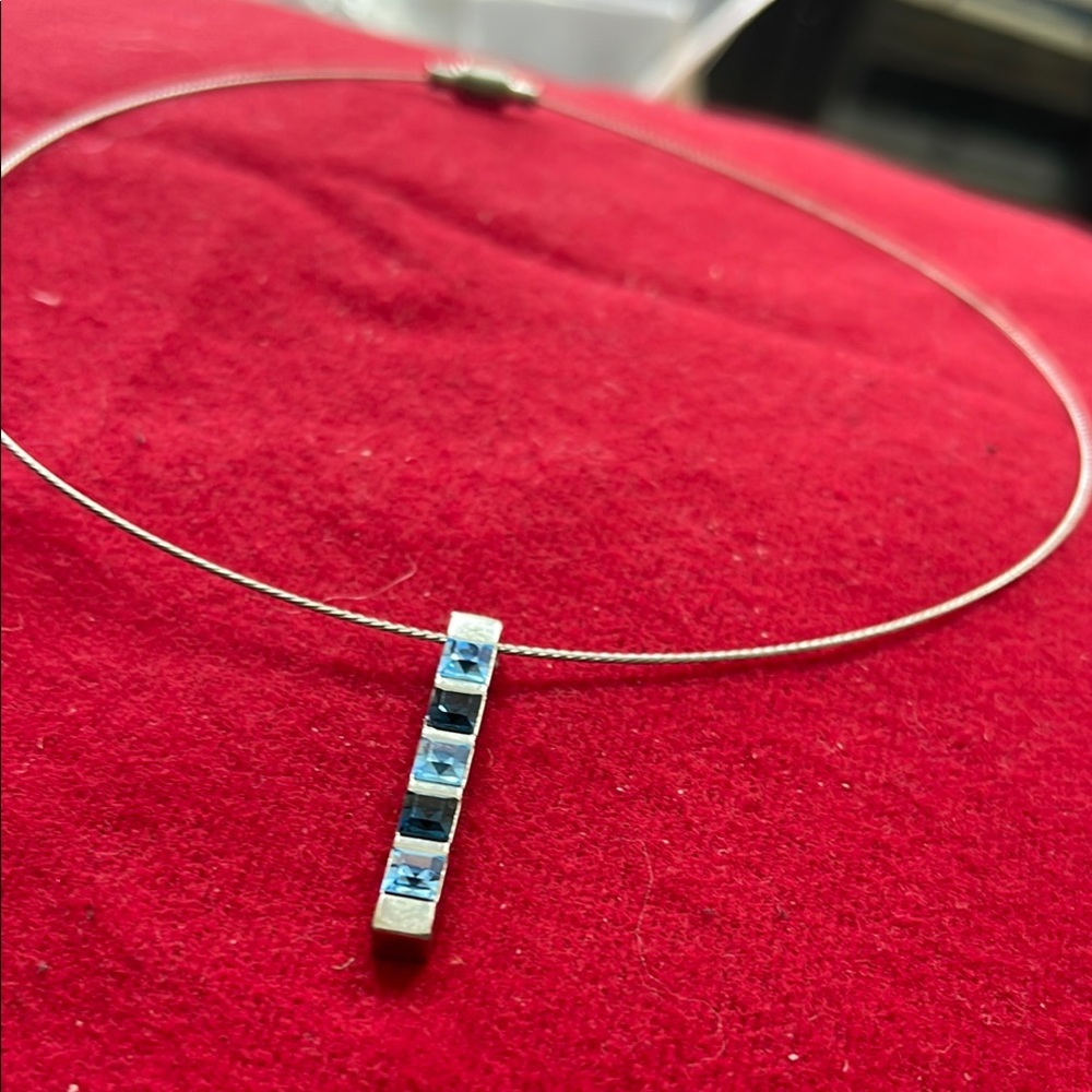 Sleek Silver and Blue Crystal Necklace